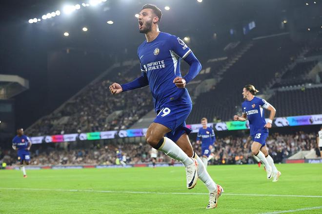 中超末轮前瞻：上海双雄冲击冠军，海牛、梅州争保级最后席位